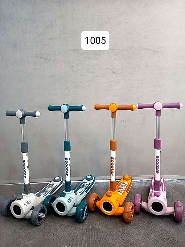 اسکوتر وارداتی1005